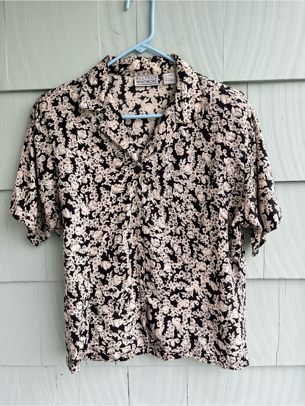 Vintage Allyson Whitmore Black & Cream Floral Camp-Collar Vintage Shirt